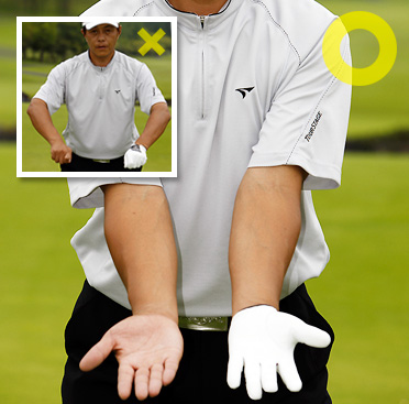 ゴルフスイングで右肘の使い方が難しい どう動いてどんな形がいいの ゴルニュー